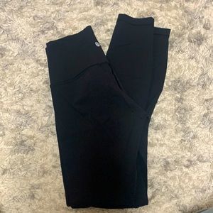 Lululemon Athletica Pants Wunder Under Leggings size 4.